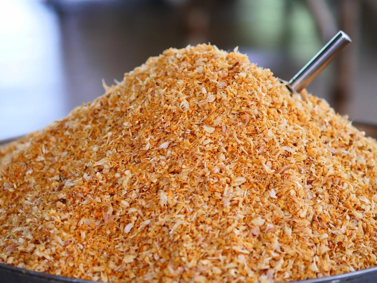 โรงงานผลิตกระเทียมเจียว